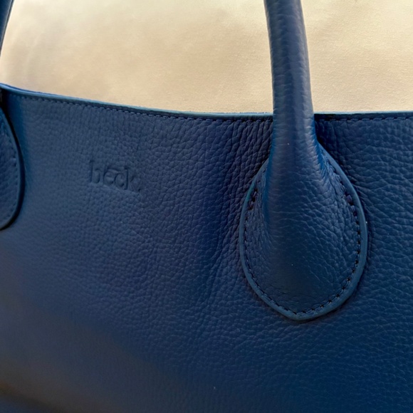 Beck Bag Classic Leather Handbag Tote in Havana Blue - Picture 7 of 16
